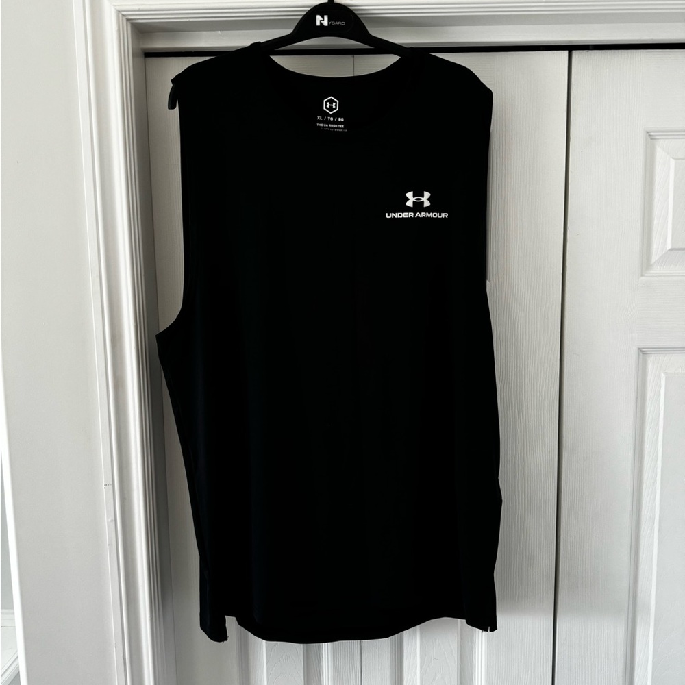 UA rush sleeveless shirt